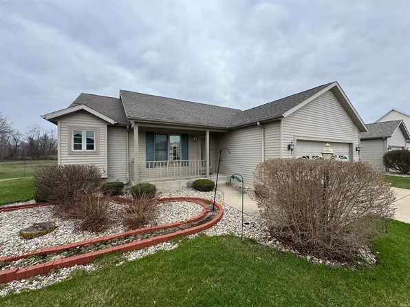 1128 Arbor Ln, Mishawaka, IN 46544