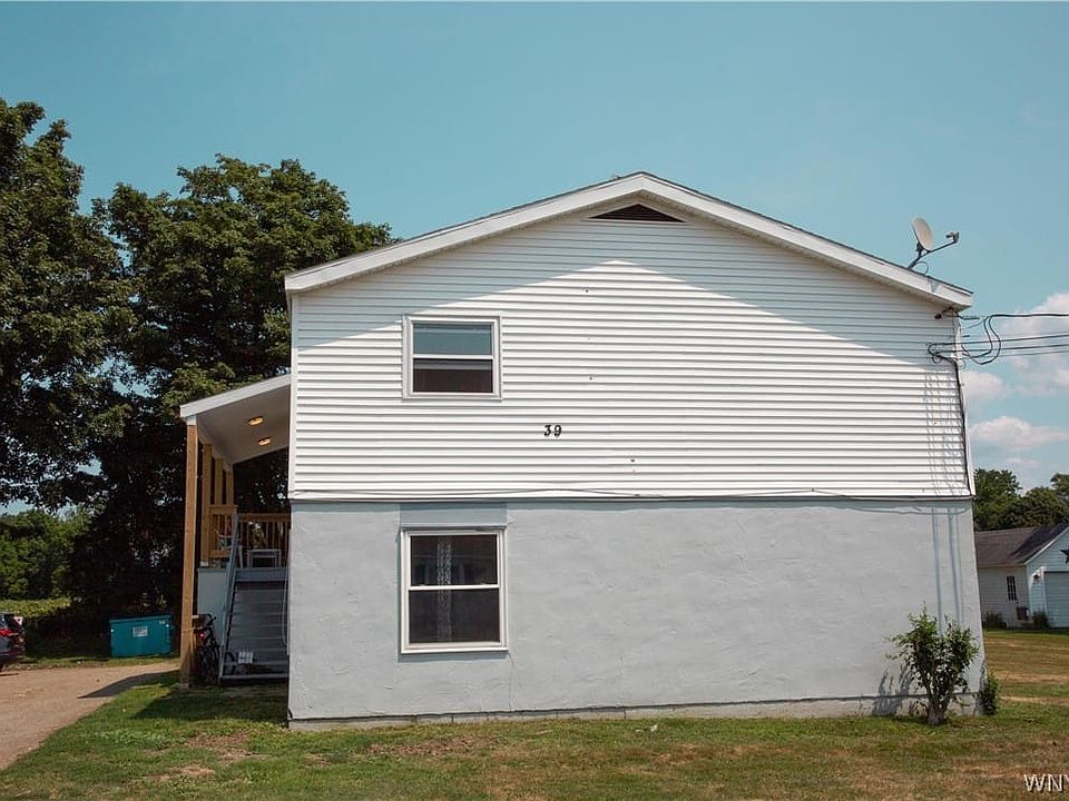 1st image of 39 Clinton Ave
