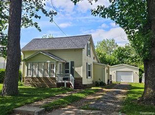 610 W Courtland St, Durand, MI