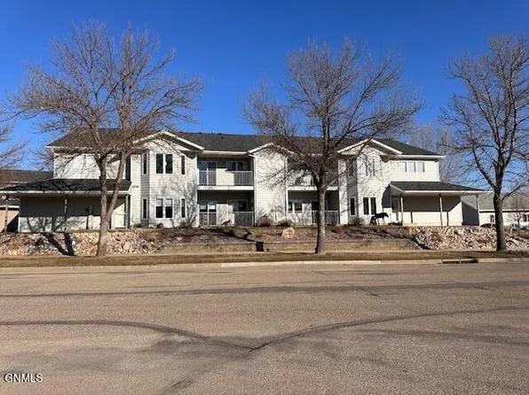 1634 Mapleton Ave APT 5, Bismarck, ND 58503