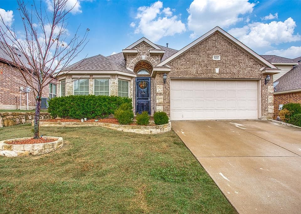 1st image of 8432 Meadow Sweet Ln