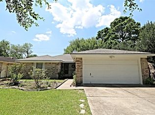 11511 Ridge Run Dr, Houston, TX 77064