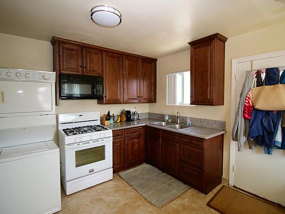 2nd image of 352 Elm Ave