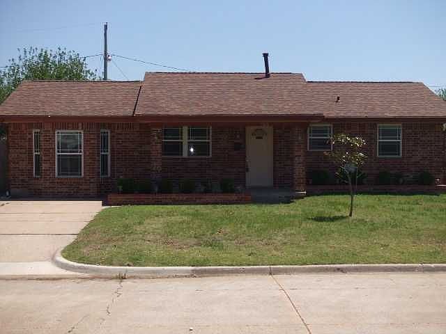 1st image of 704 Arnold Ave