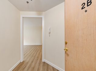 8307 8th Ave NW APT 3B, Seattle, WA 98117