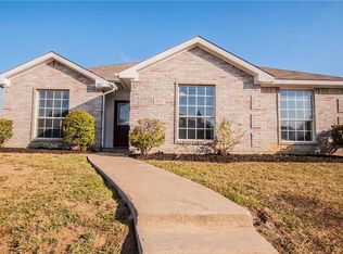 921 Chelsea Dr, Mesquite, TX 75149