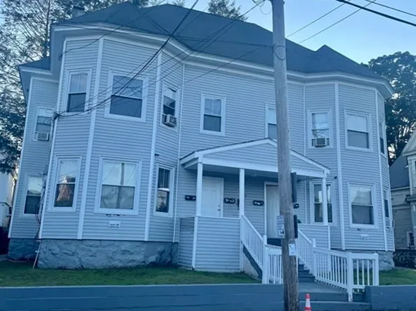 320-322 Ames St, Lawrence, MA 01841