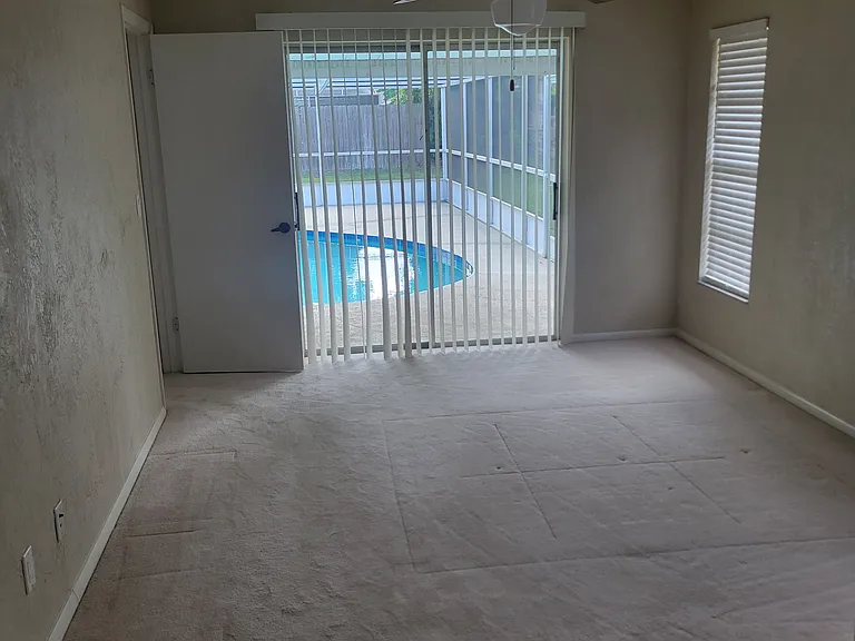370 Tonka Dr — Photo 7