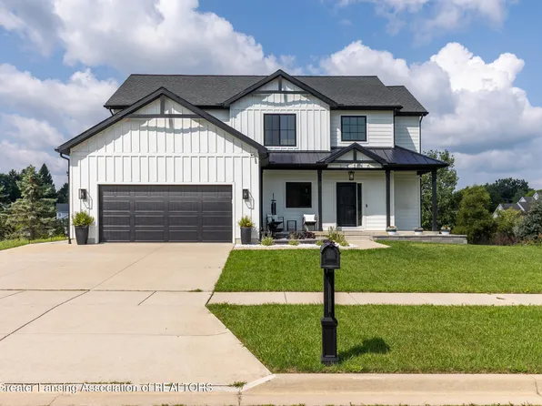 14250 Clairmont Dr, Bath, MI 48808