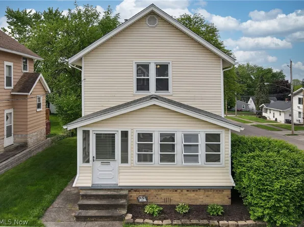 62 Selden Ave, Akron, OH 44301