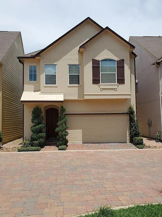11014 Sherwood Ridge Dr