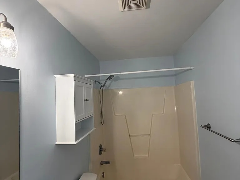208 Parnell Rd — Photo 17