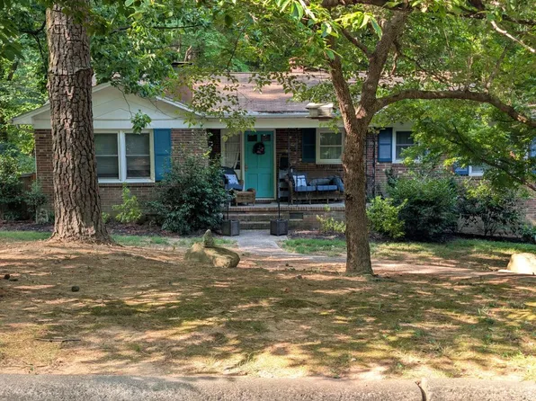 105 Lexington Rd, Chapel Hill, NC 27516
