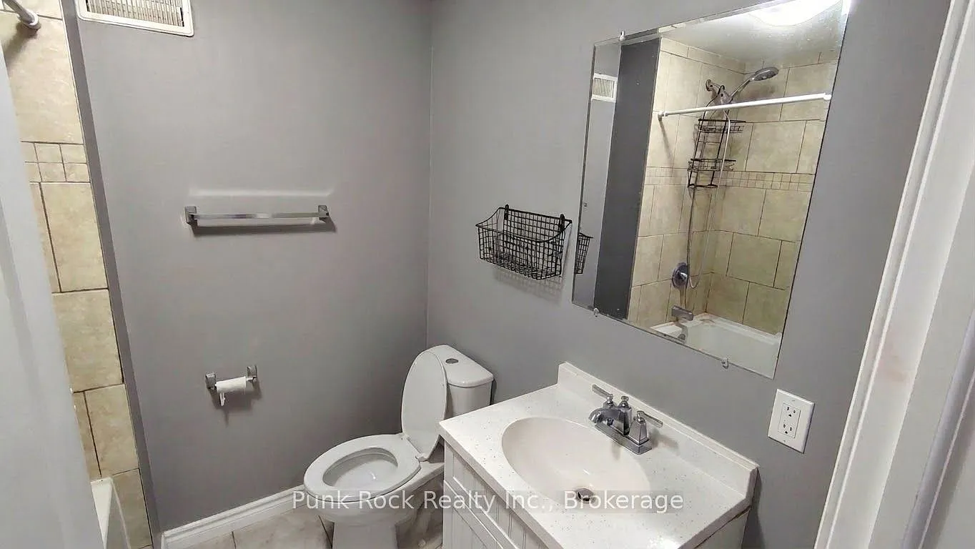2 bed, $1,795 — Photo 3