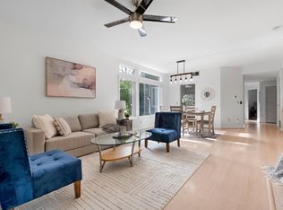 2080 Stonefield Ln, Santa Rosa, CA 95403