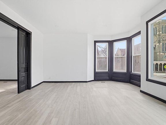 3rd image of 604 North 30th STREET
