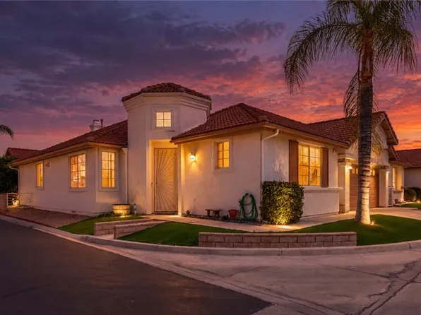 650 Bermuda Dr, Hemet, CA 92543