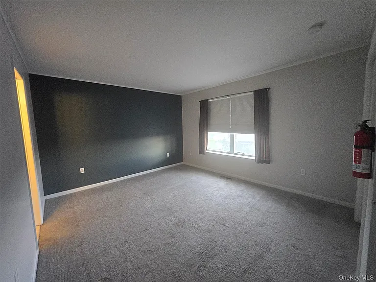 60 Evan Rd — Photo 11