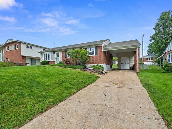 4th image of 10707 Larkspur Dr