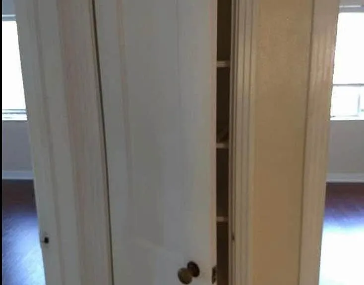 2106 E Dellview Dr — Photo 20