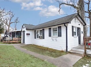 30 Lindbergh Lane, New City, NY 10956