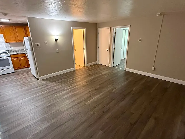 Henry Terrace 3 — Photo 1