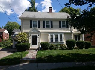 347 Russett Rd, Brookline, MA 02467
