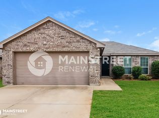 7641 Hollow Point Dr, Fort Worth, TX 76123