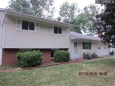 1st image of 230 Ashwood Dr