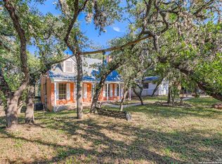 17685 Morningside Dr, Helotes, TX 78023