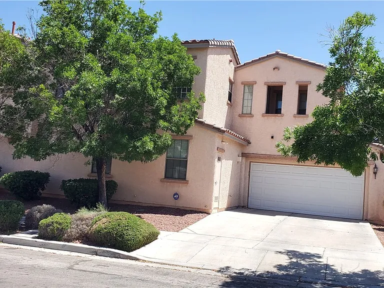 2353 Carnegie Hall St — Photo 3