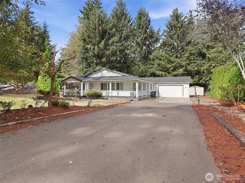 4th image of 209 Fairway Drive
