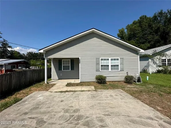 2313 Orleans St, Mandeville, LA 70448