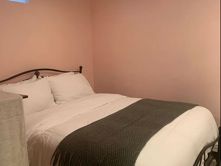 904 Drysdale Dr — Photo 3