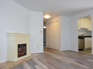 1117 SW 148th St APT 1, Burien, WA 98166