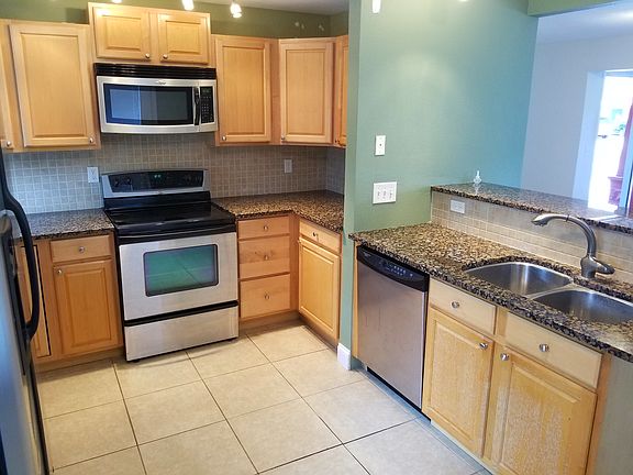 2nd image of 520 9th Ave N