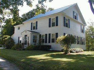 374 Maple St, Hinsdale, MA 01235