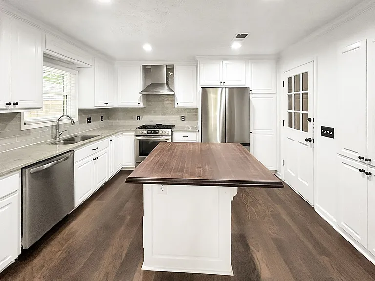 3340 Preakness Ct — Photo 11