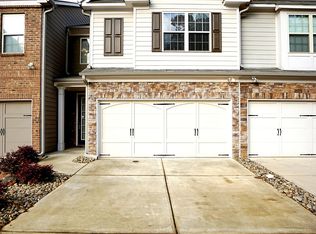 861 Spicy Maple Dr, Lawrenceville, GA 30044