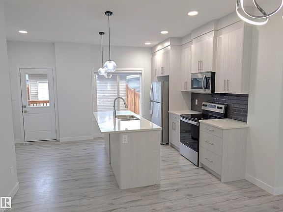 4th image of 9455 Colak Ln SW