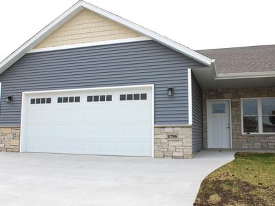 1795 Edgewood ROAD #13, Kewaskum, WI, 53040