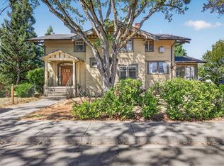 711 N Keene Way Dr, Medford, OR 97504
