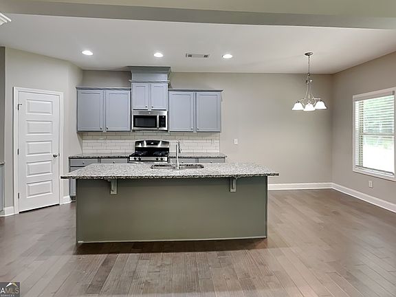 4th image of 1931 Cobblefield Cir