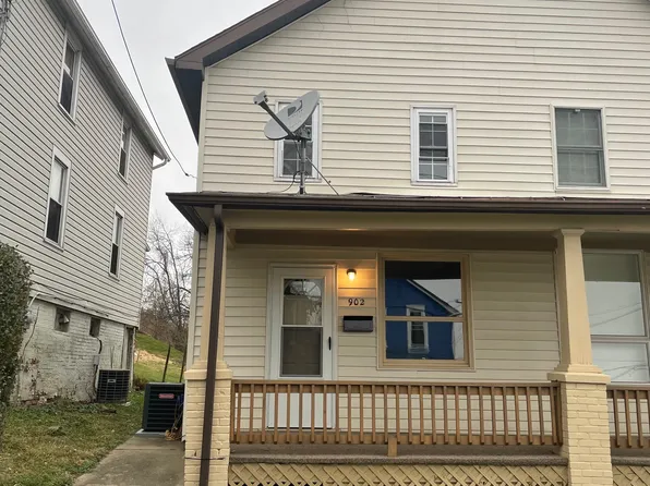 902 11th St, Charleroi, PA 15022