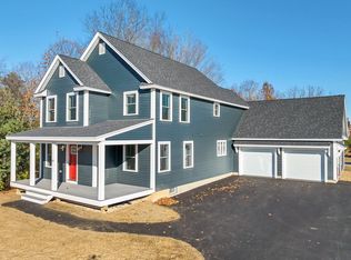 29 Noble St, Somersworth, NH 03878