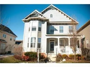 3848 Braveheart Dr photo 1