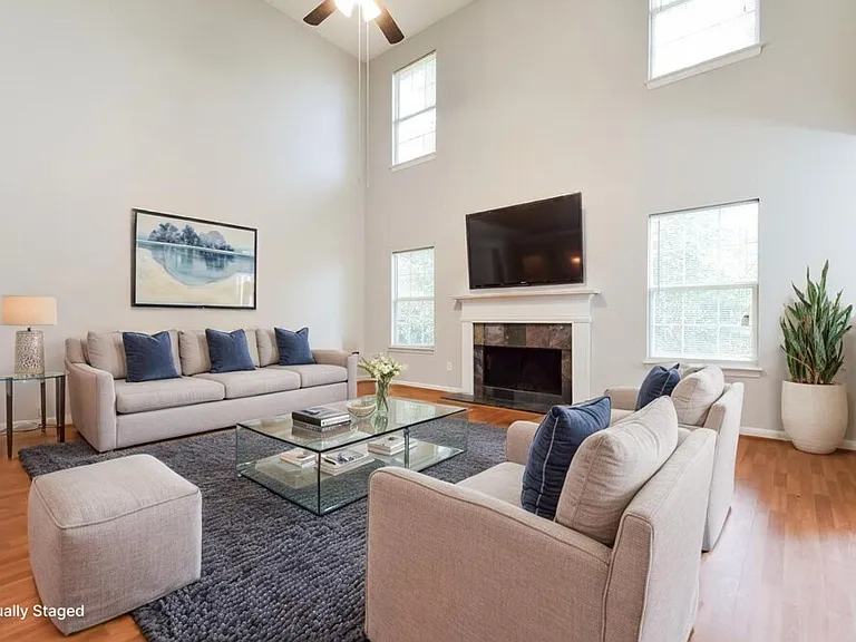 3791 Landgraf Cv — Photo 4