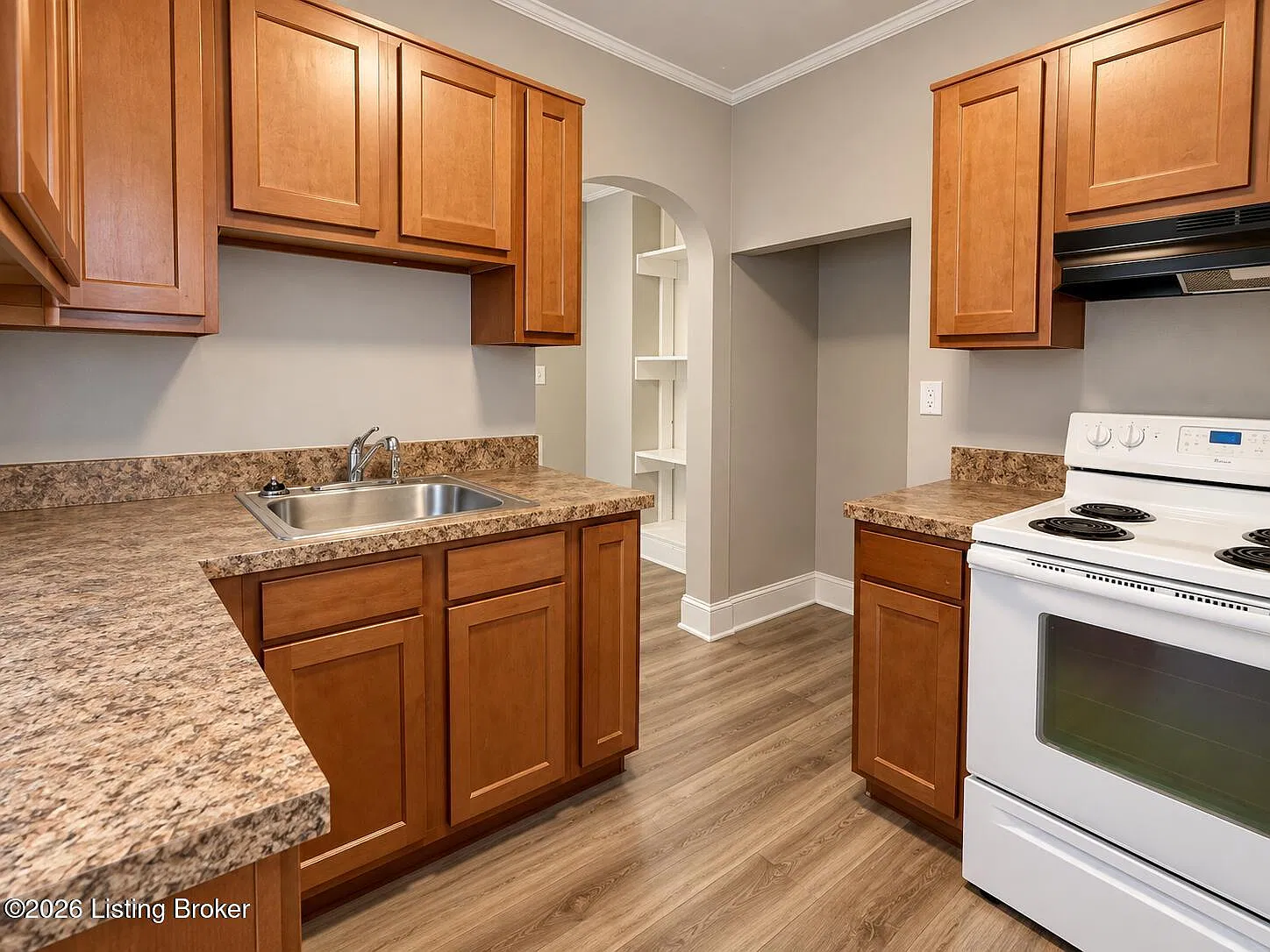 2 bed, 1.0 bath, 800 sqft, $650 — Photo 4