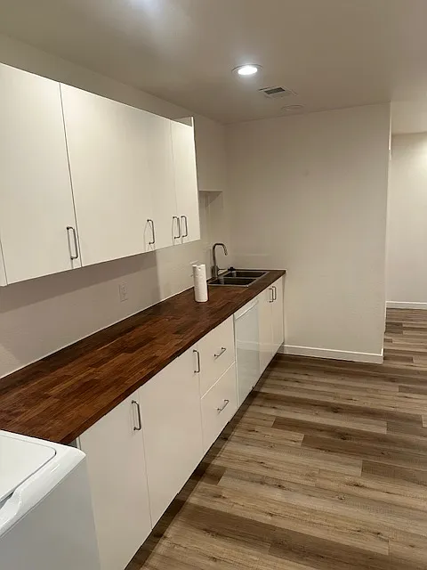 3338 S Pearl St — Photo 2