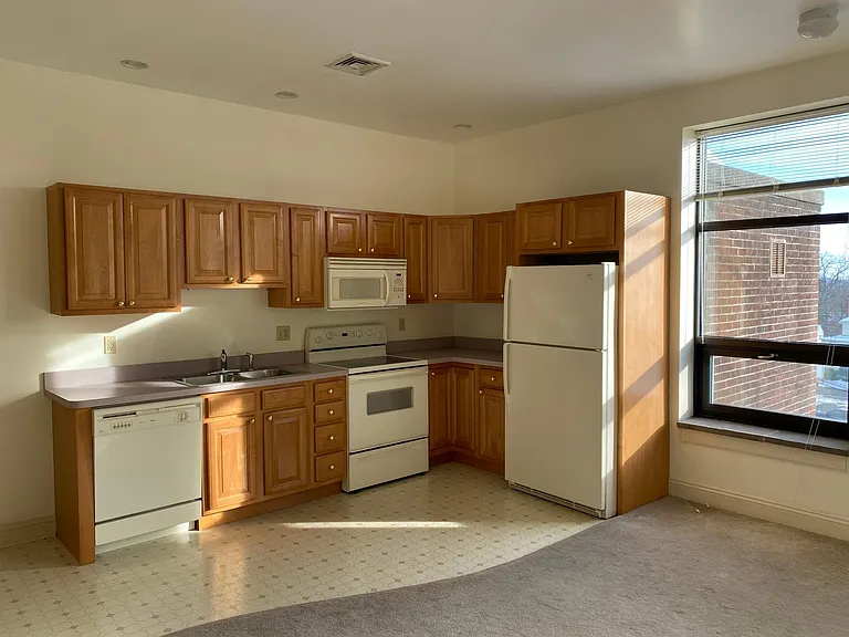 11 N 3rd St #301 — Photo 7
